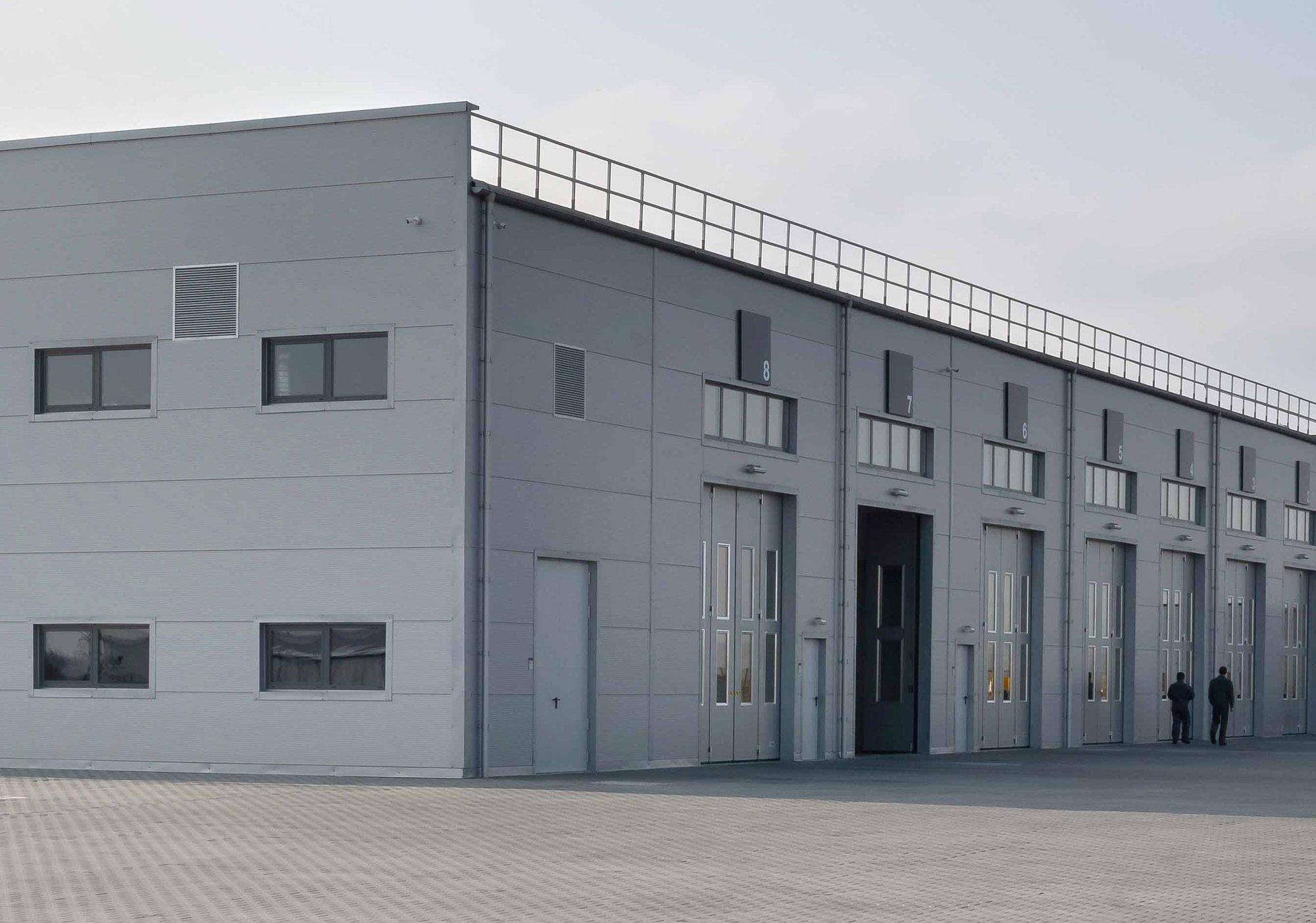 Home_FAAC_Slider_Prodotti_Automazioni_Porte_Industriali