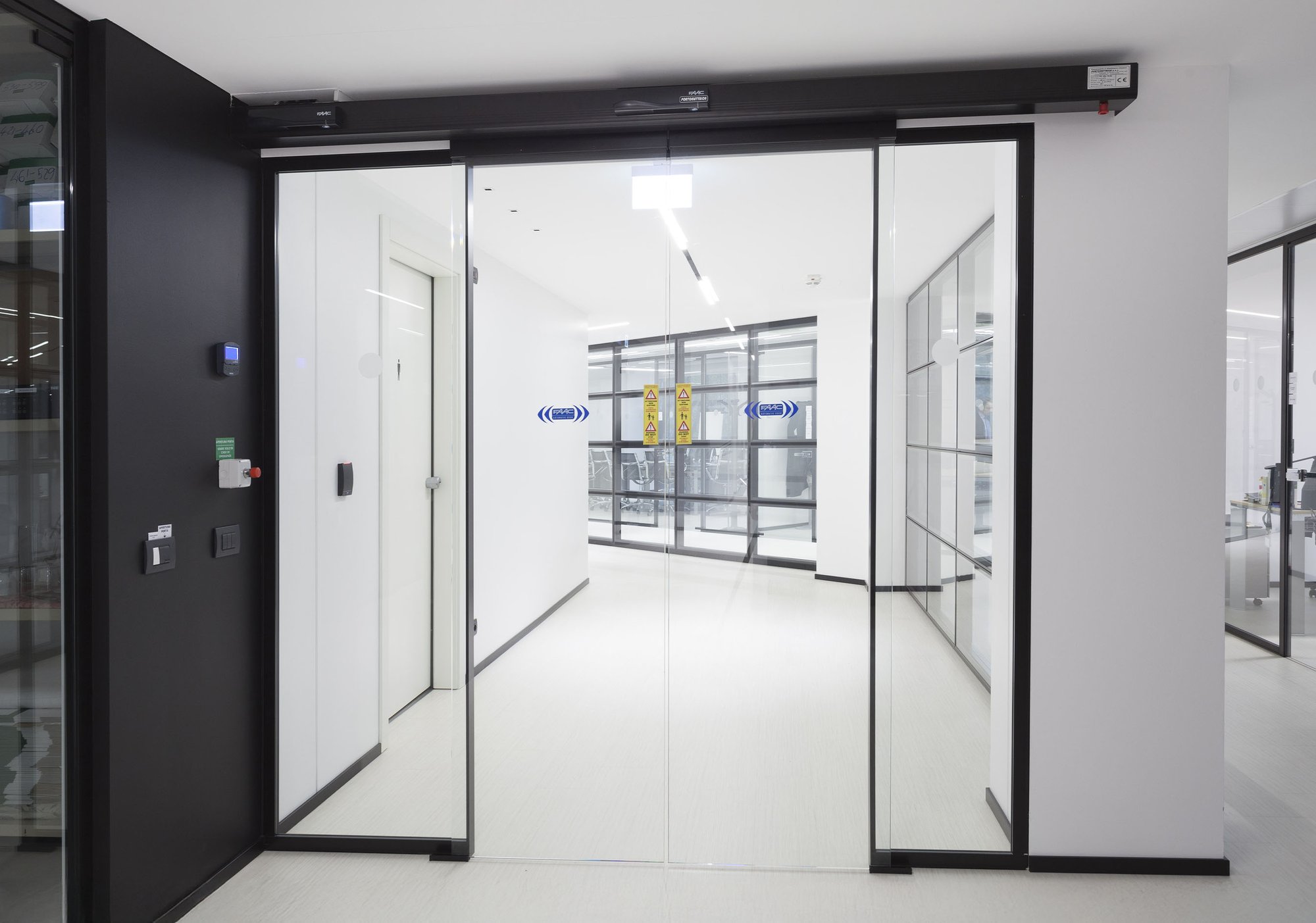 Porte Automatiche Scorrevoli FAAC 3